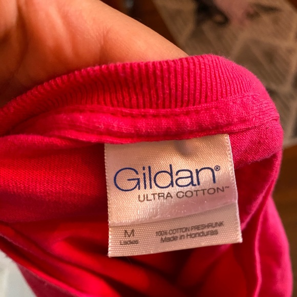 Cabela’s Honey Bee T-Shirt - Picture 4 of 4